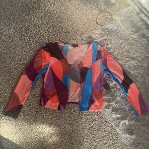 BOLD elements Multicolor Geometric Plisse Gold Clasp Top